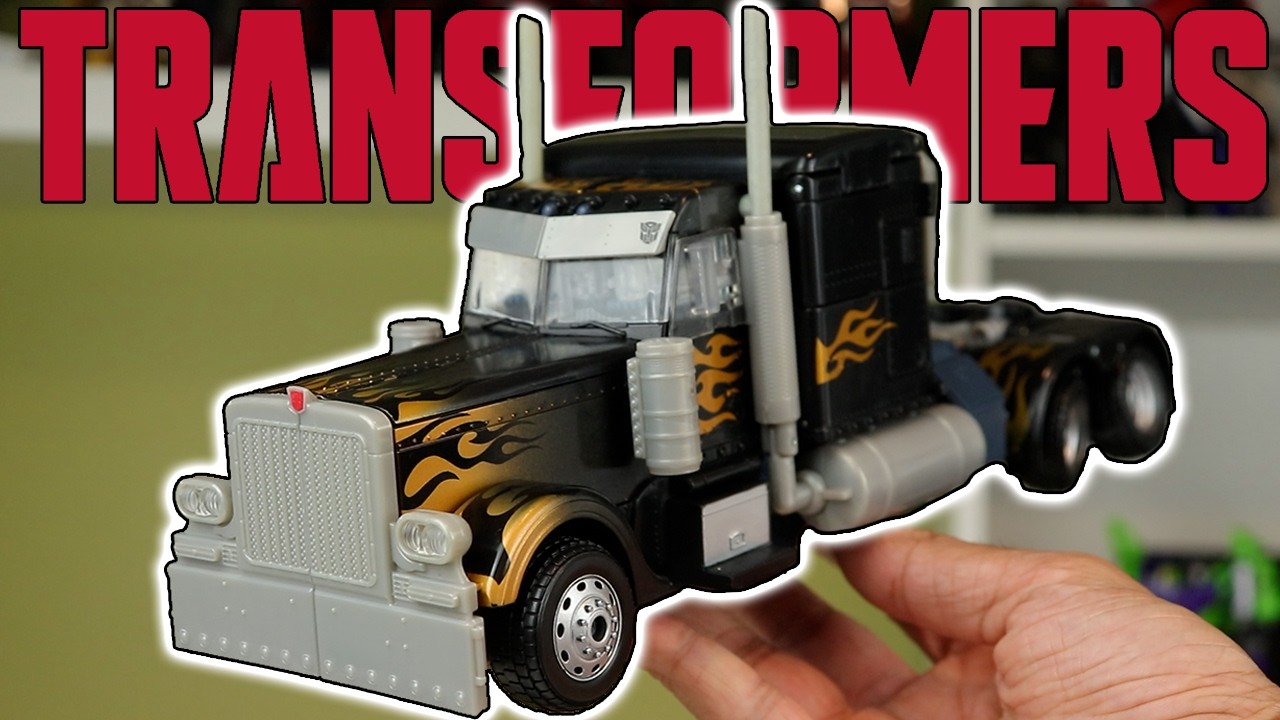 Optimus Prime Always Looks Better In Black | #transformers ROTF Black Leader Class Optimus Prime