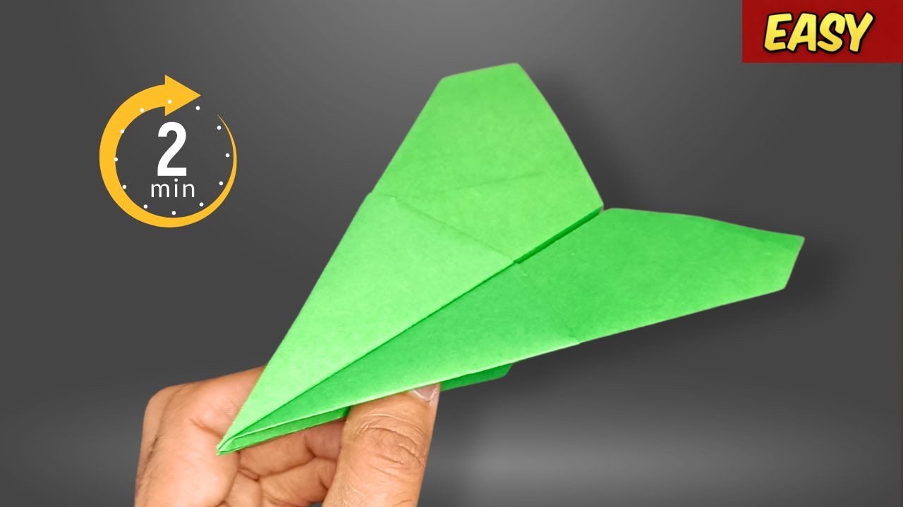 FLIES OVER 100 FEET!!! How to Make an EASY Paper Airplane in 2 Minutes