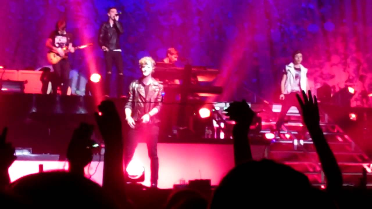 The Wanted - Word of Mouth/Farewell Tour - Nottingham 1/4/2014 - Glow In The Dark
