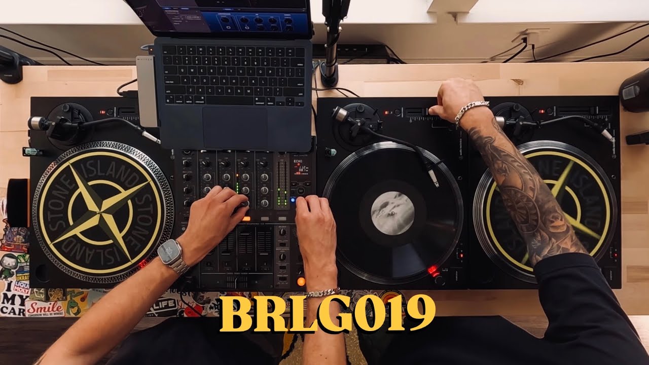Back-to-Back Vinyl Only Dj Mix | Minimal House & Dub Techno