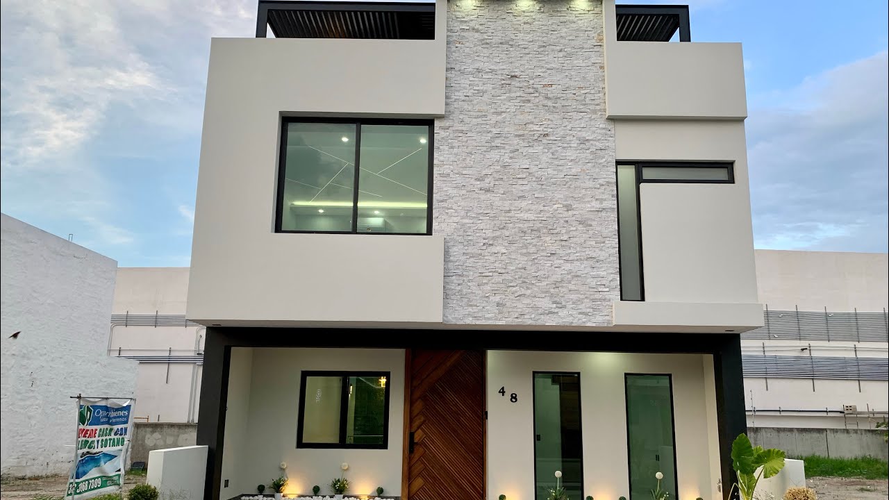 Casa 4 niveles con Alberca en La Cima de Zapopan
