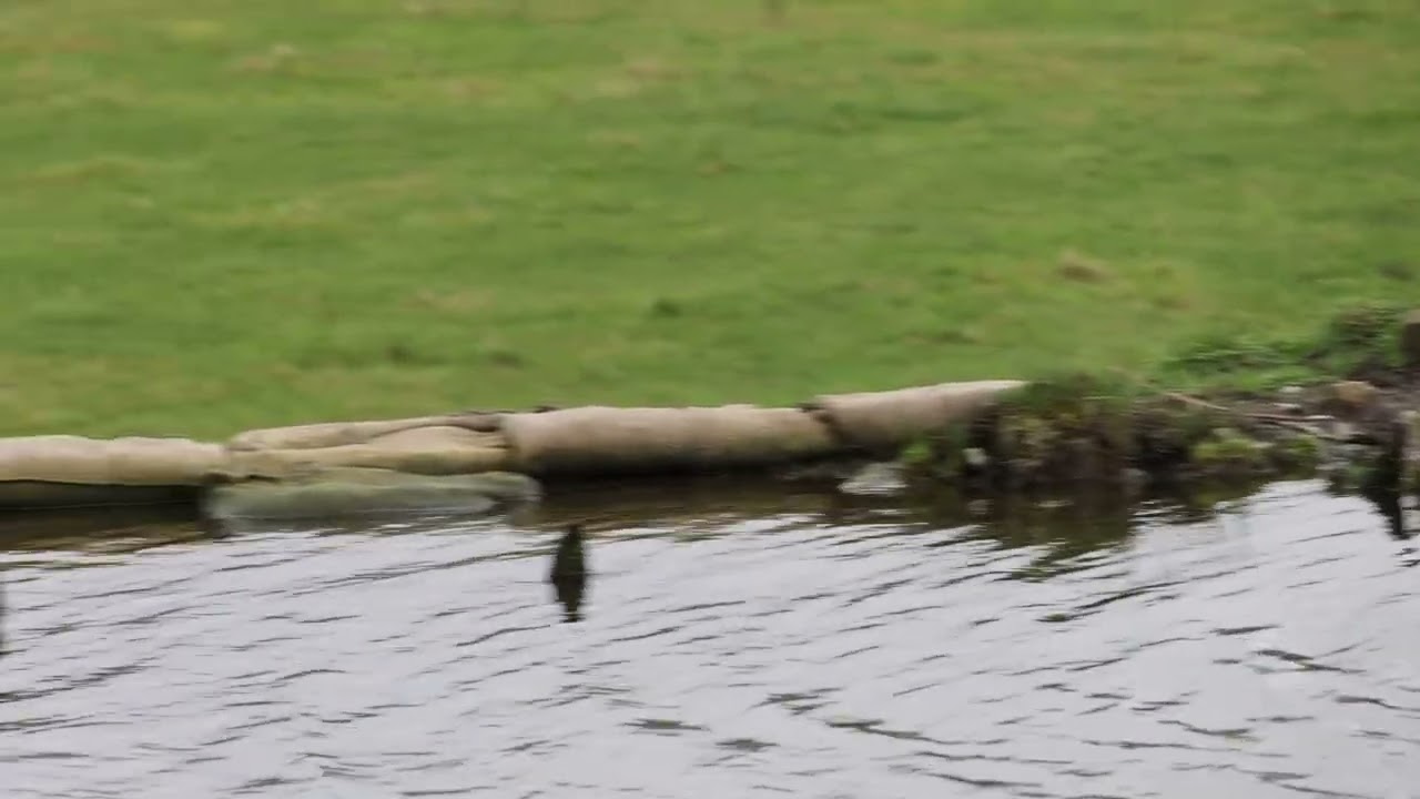 Another canal breach about to happen? - Leeds and Liverpool Canal
