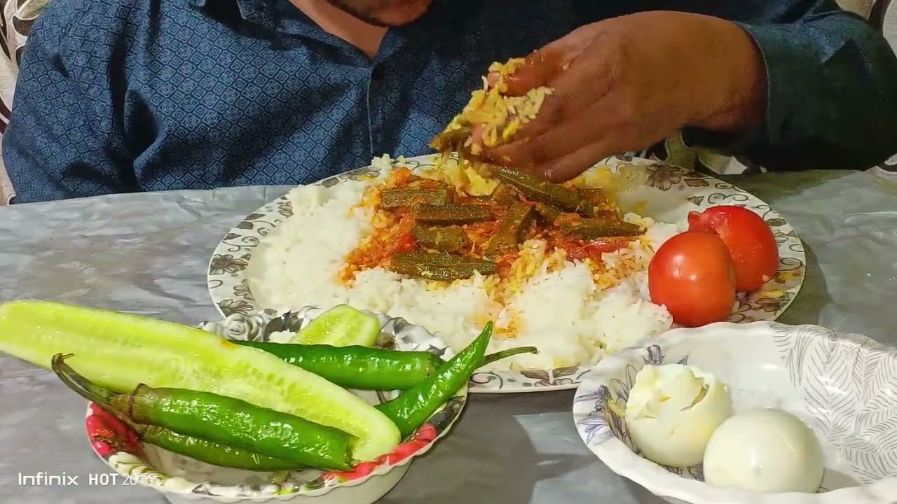 Eating rice spicey bhindi curry egg tomato khira mirchi #viral 