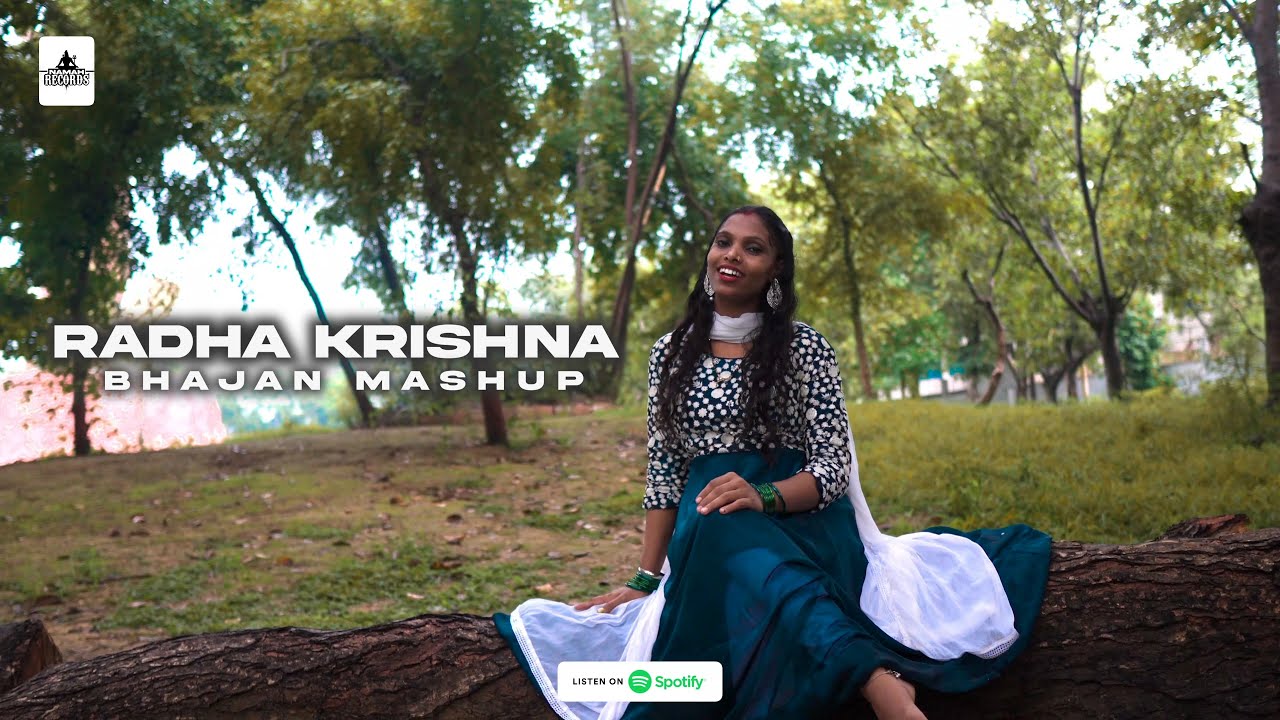 Sonia Damre - Mithe Ras Se x Achutam Keshavam x Radhe Albeli Sarkar | Janamastmi Krishna Song Bhajan