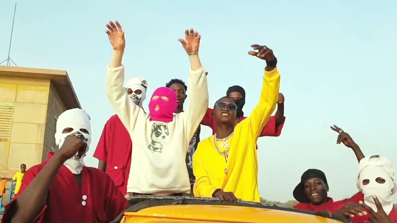 227 crimi lil bach groupe NT boys c'est nous les boss clip officiel 