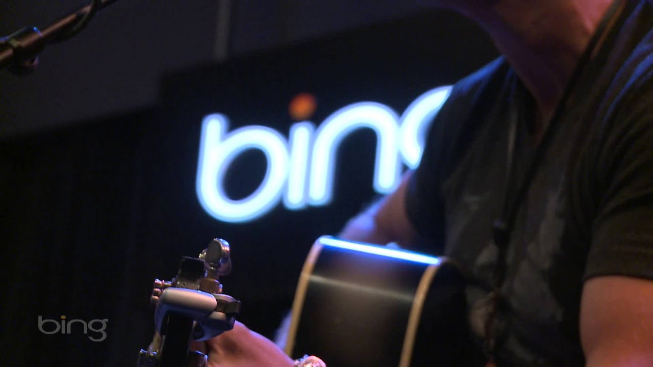 Thompson Square - Glass (Bing Lounge)