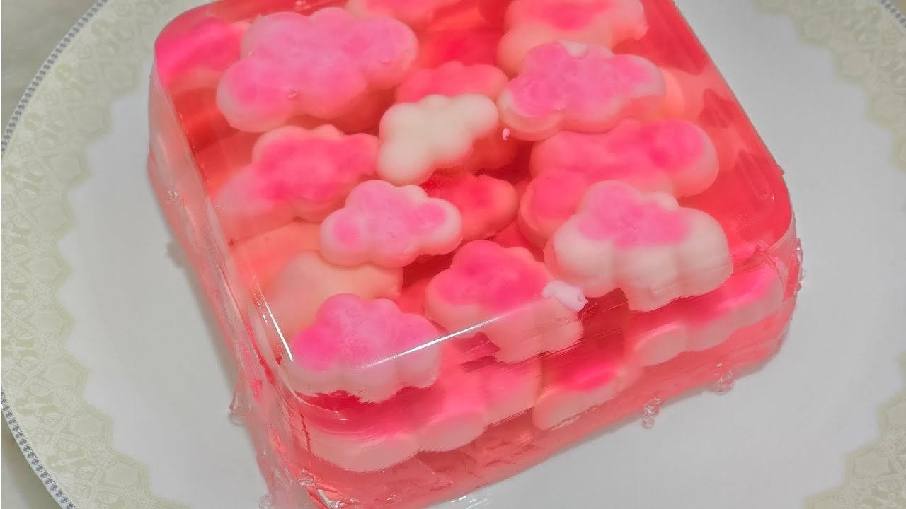 Pink Cloud Jelly Cake That Melts Like Cotton Candy