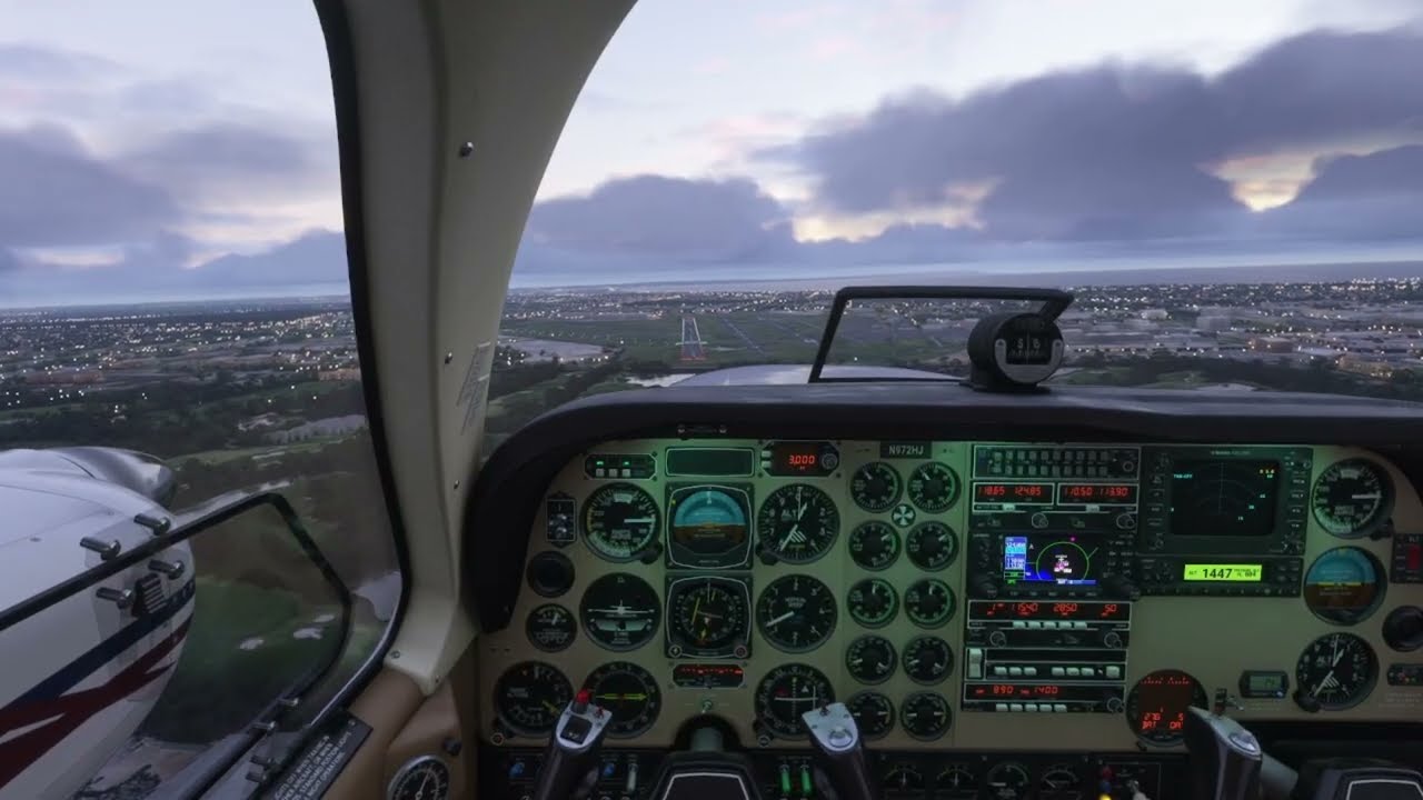 Beechcraft Baron landing at Moorabbin airport|MSFS2024|G58