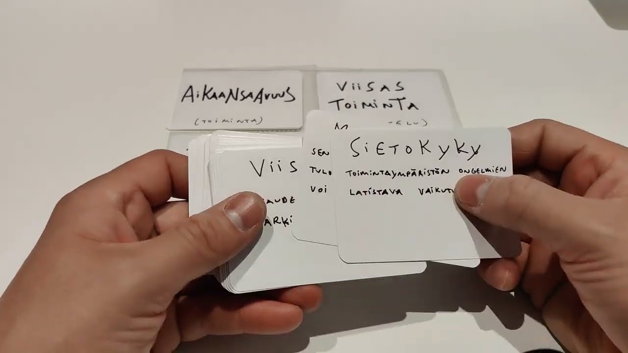 Kielipeli Spekulo: systeemi&auml;ly -versio (1.0)
