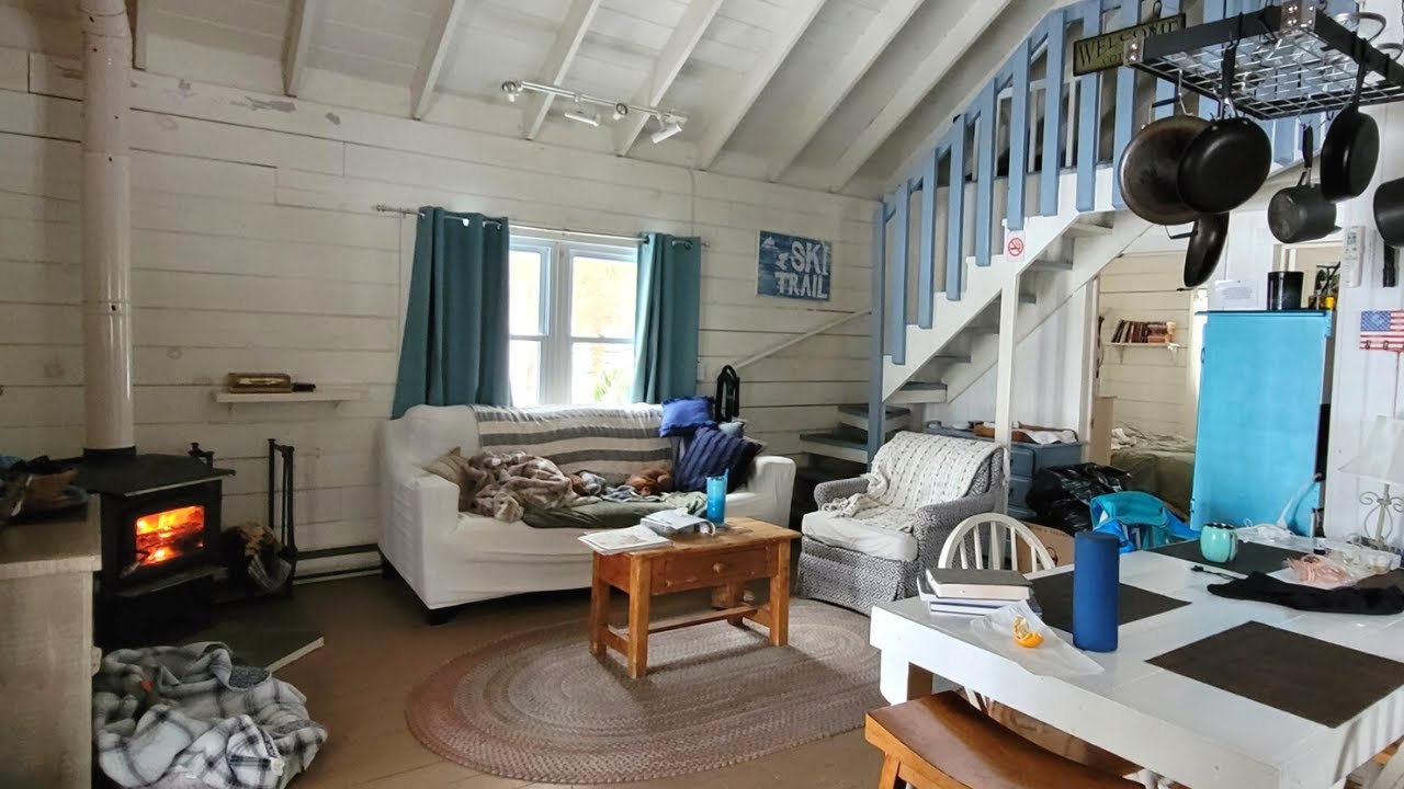 Renting a TINY house and our thoughts on skiing at Elk Mountain PA