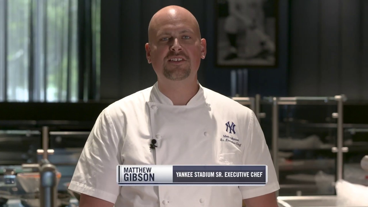 YANKEES CHEF MATT AND THE STEAKHOUSE ELITE BURATTA BURGER