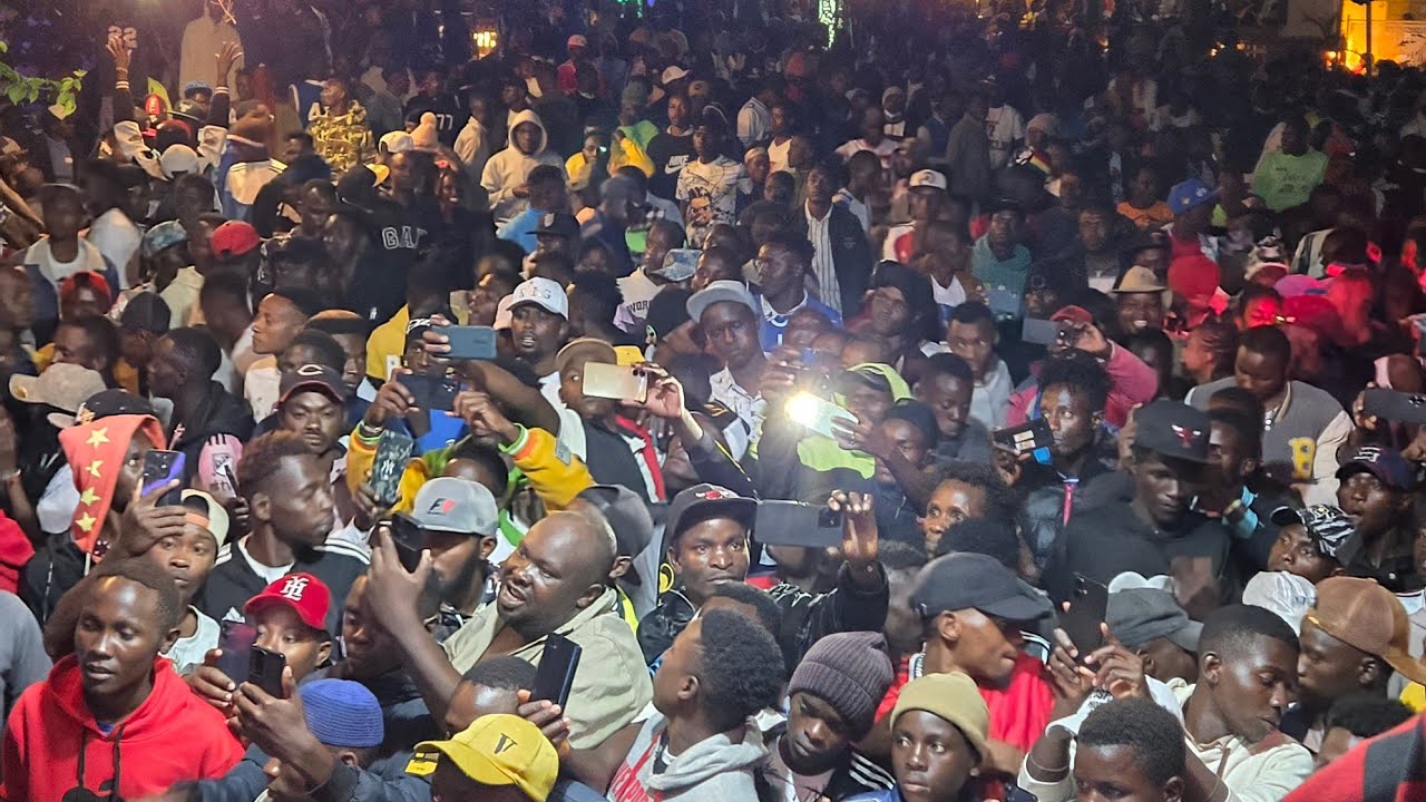 ALEX KASAU KATOMBI LIVE NEW YEAR