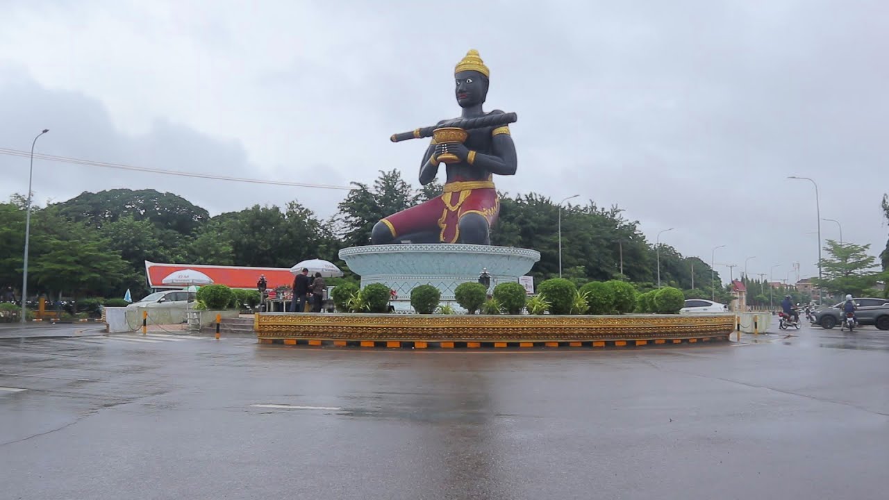 ភ្លៀង២​ ៣ថ្ងៃជាប់គ្នាហើយក្នុងក្រុងបាត់ដំបងBattambang is raining.