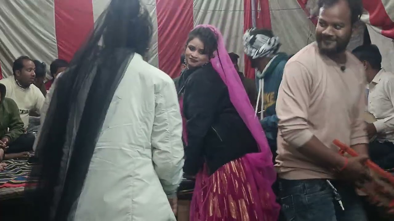 (खतरनाक धुंआधार राई)🥰कटपीसो का भंडार😍 मधुबन सकरी खोर राधा🙏अकेले न जइयो सिंगर//सबीता राज🌹दुर्जन पटेल