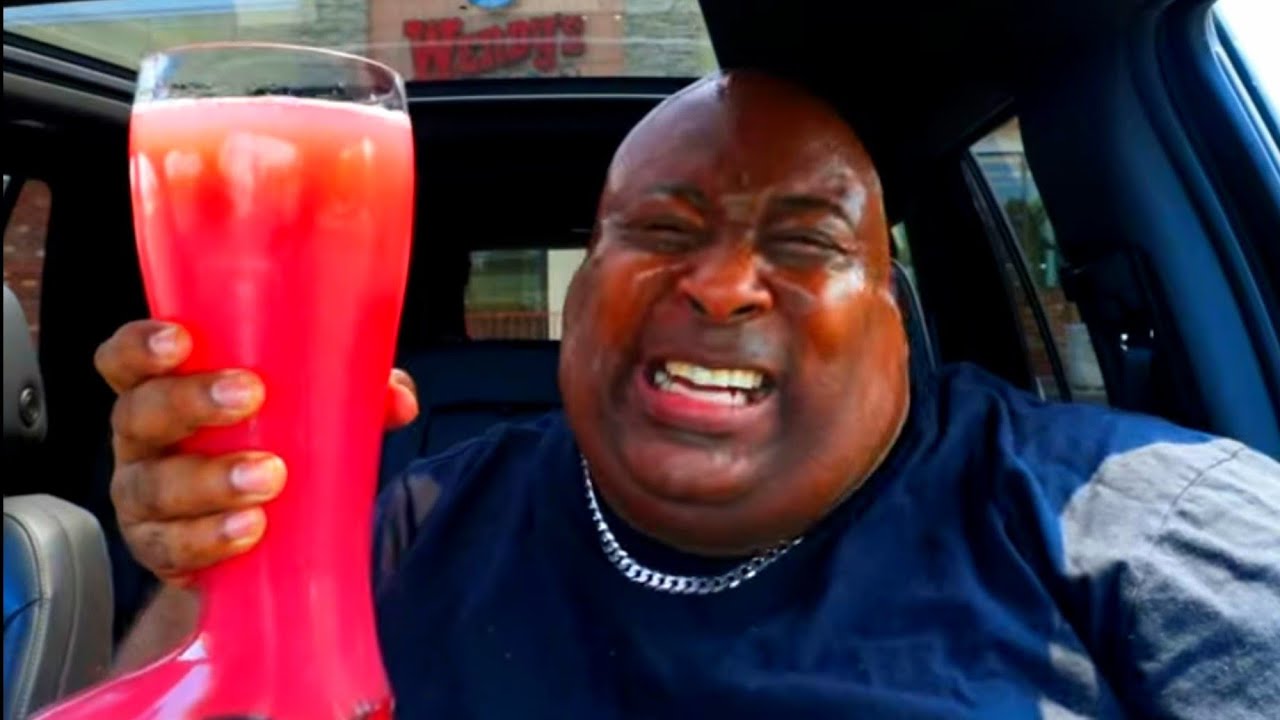Черничный гранатовый лимонад Wendy's Chug + сэндвич с курицей-призраком (при участии DA'BOMB!)