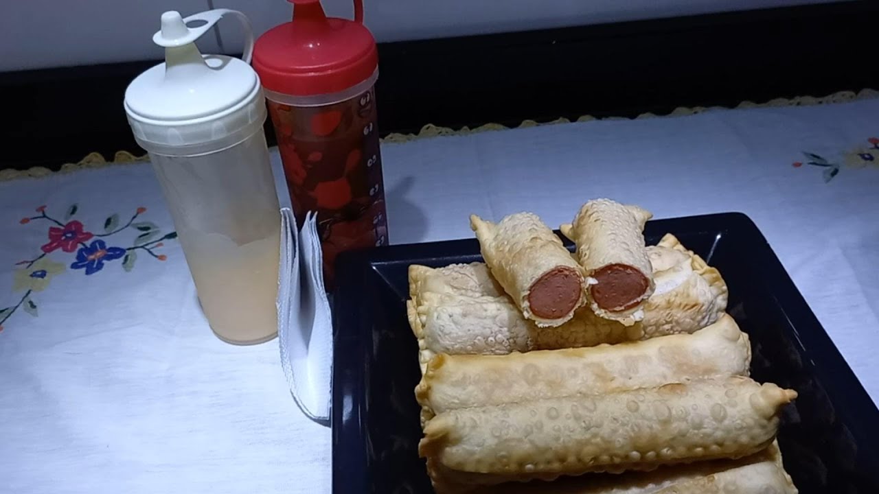 Enroladinho de salsicha com massa de lasanha #receitas #salsicha #salgado #lanche