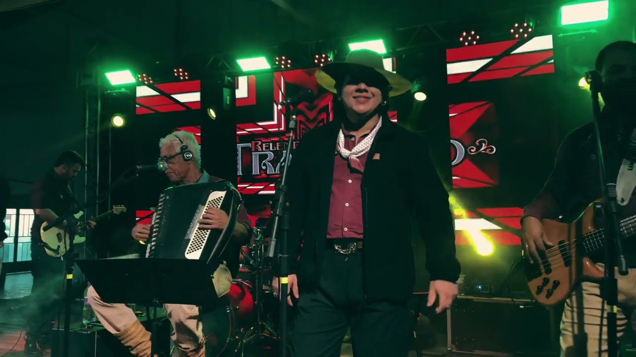 GRUPO RELEMBRANDO A TRADIÇÃO AO VIVO
