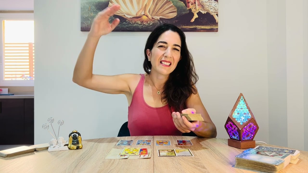 QUÉ MENSAJE NECESITO ESCUCHAR AHORA💫💚 ELIGE UNA CARTA🪶TAROT INTERACTIVO