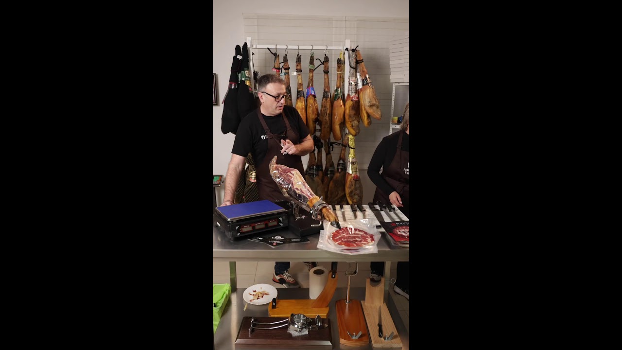 Ручна нарізка хамону іберіко