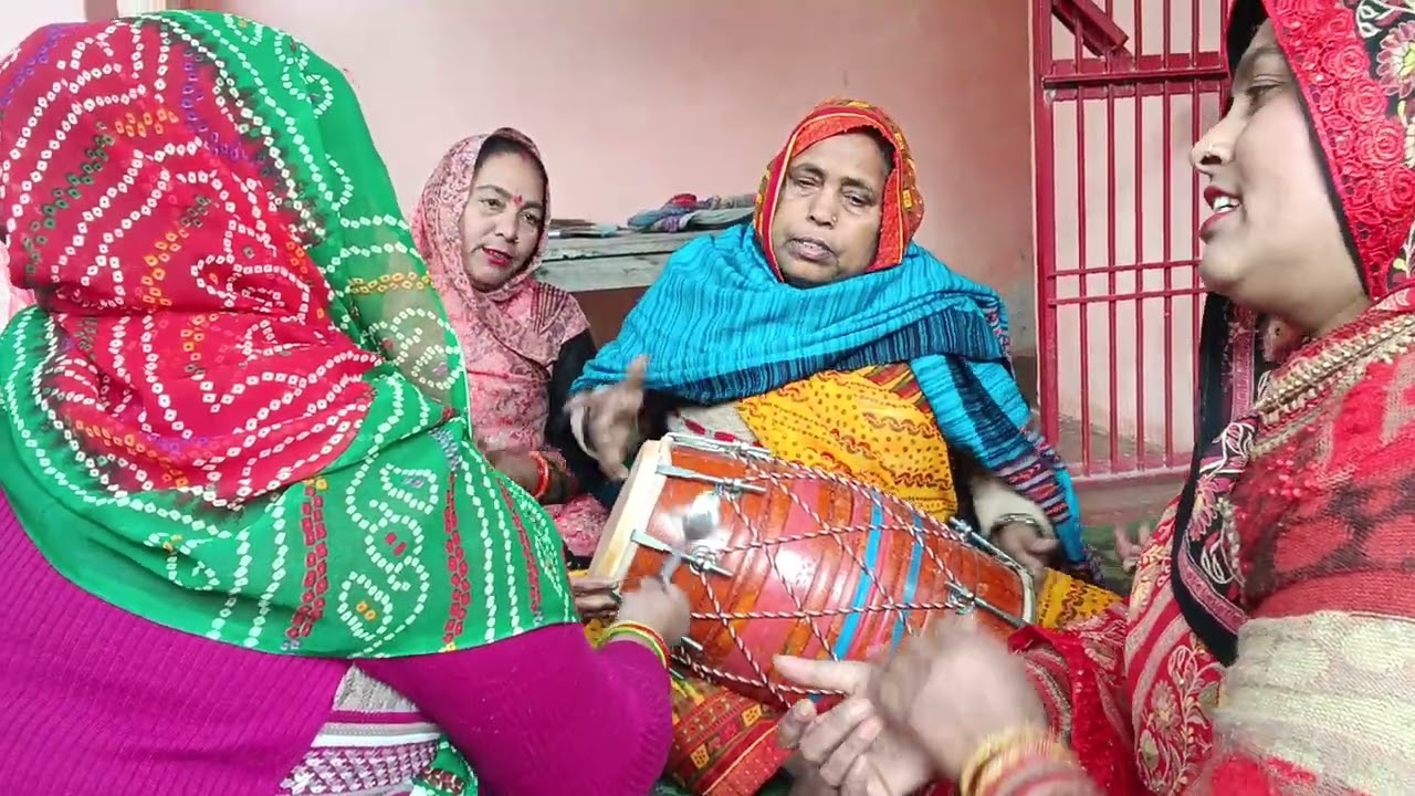 गुजरिया बरसाने की दही चखा जा एक बार 🙏🙏🙏🙏🙏🙏🙏