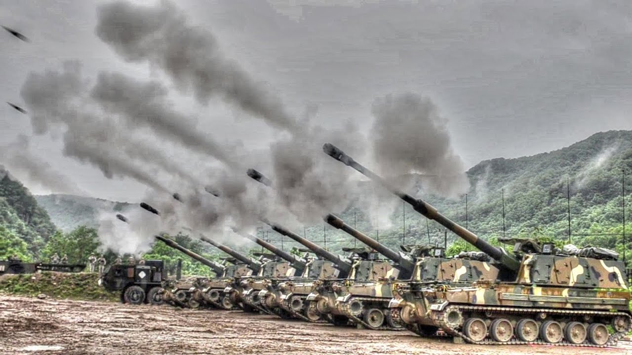 US M109, South Korea K55A1 & K9 Thunder Howitzers Live-Fire