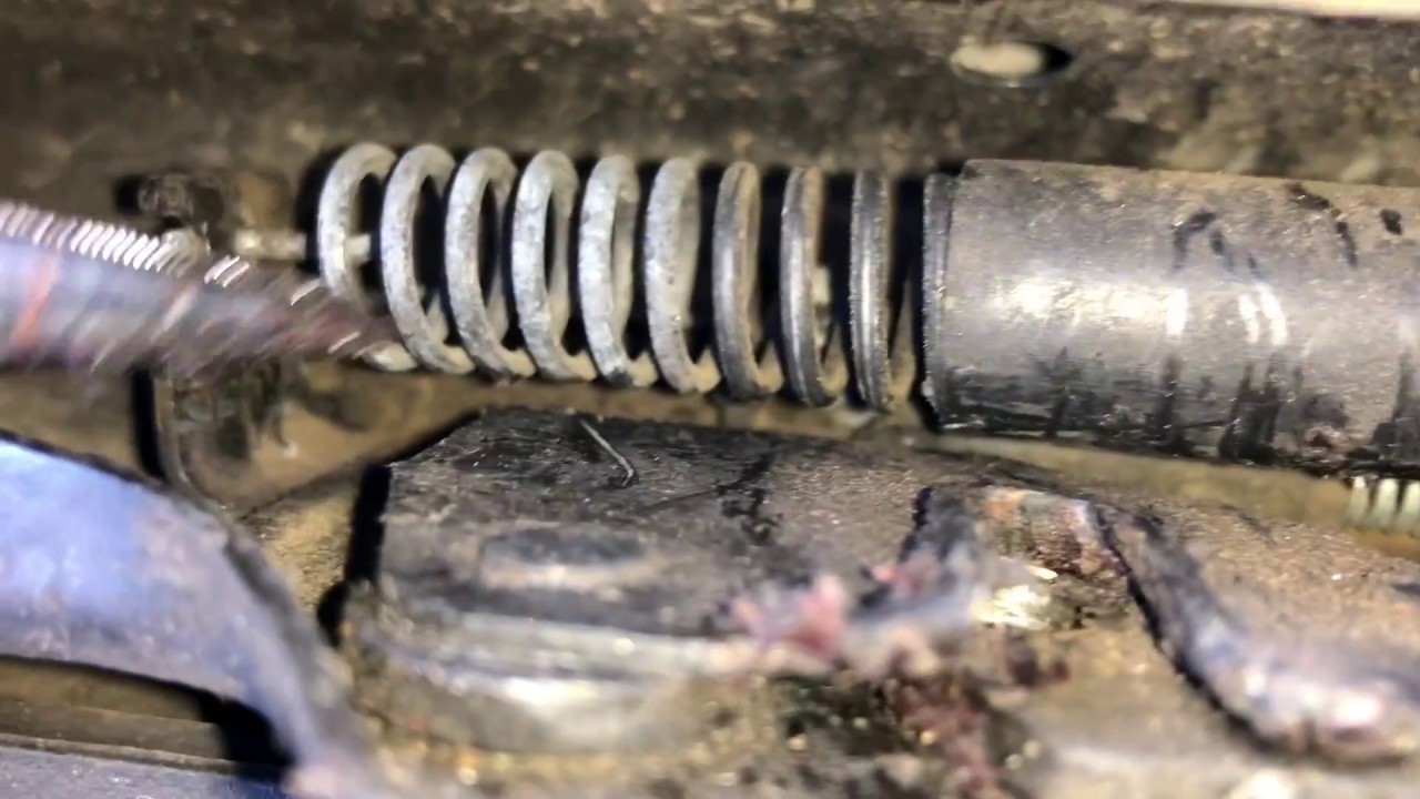 Repairing Ford Bonnet cable Falcon, Fairmont Ghia, BF II. Hood won't open, adjust catch