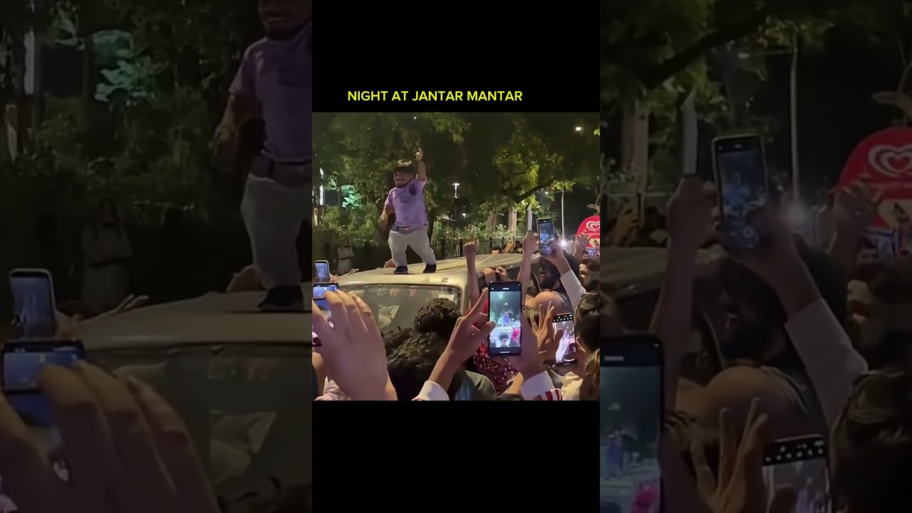 protest with fun 😃#shorts#cjp#jantarmantar#paperleak#neet