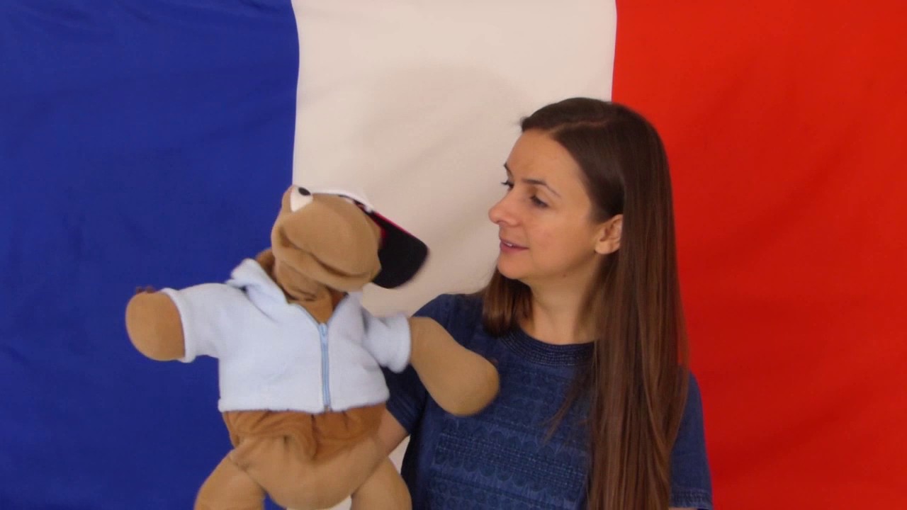 How to say 'What's your name?' in French - French for kids