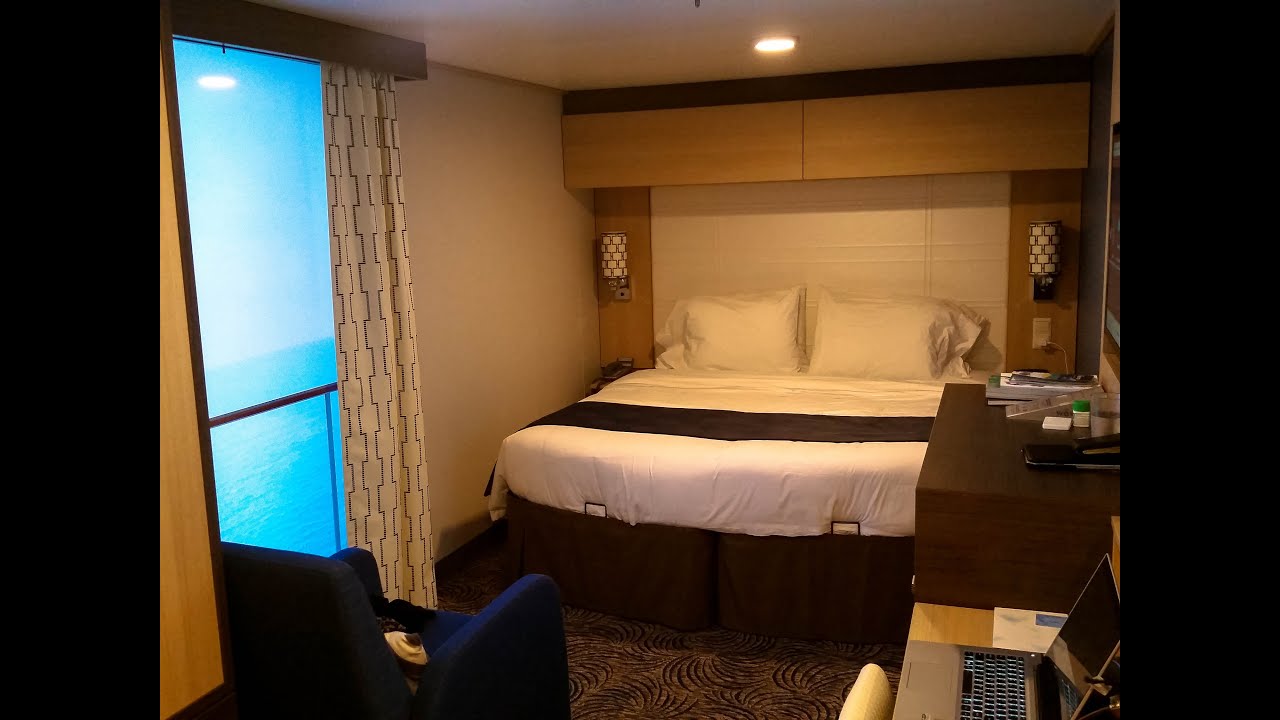 Virtual Balcony Inside Stateroom Quantum of the Seas - 7527