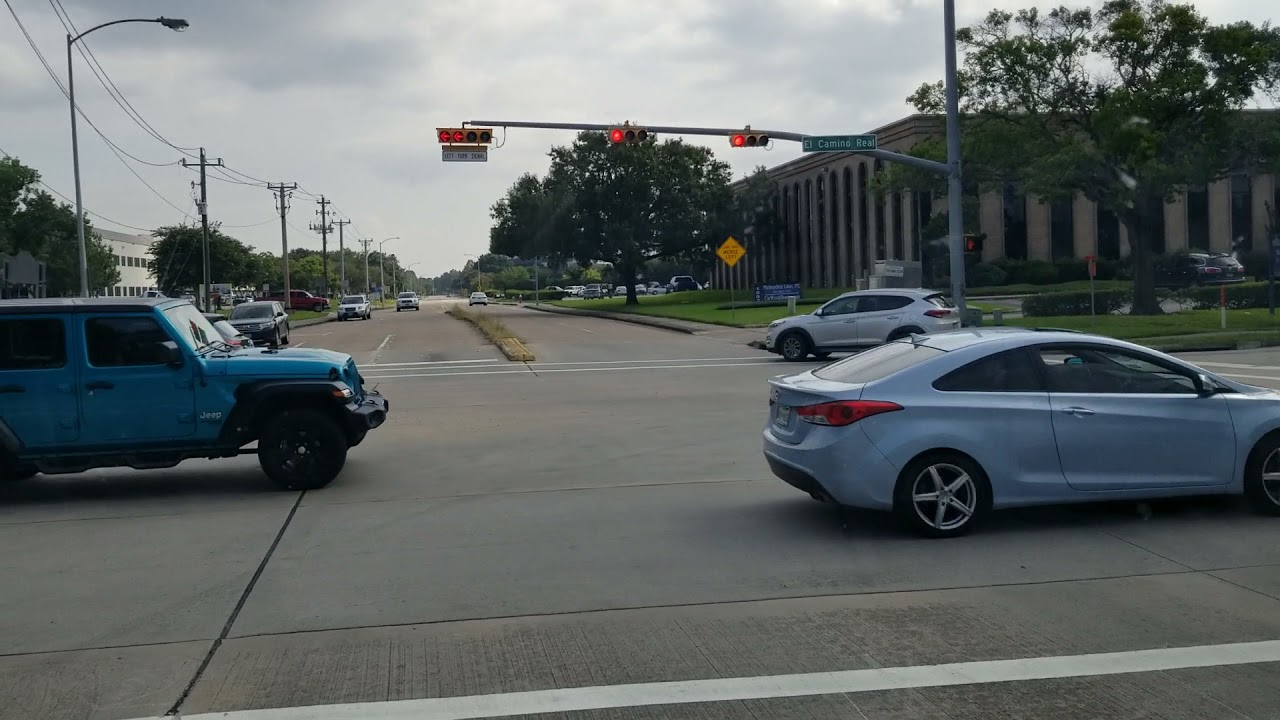 CONOCIENDO EL AREA DEL SUR BAY AREA BLVD. en Houston TX