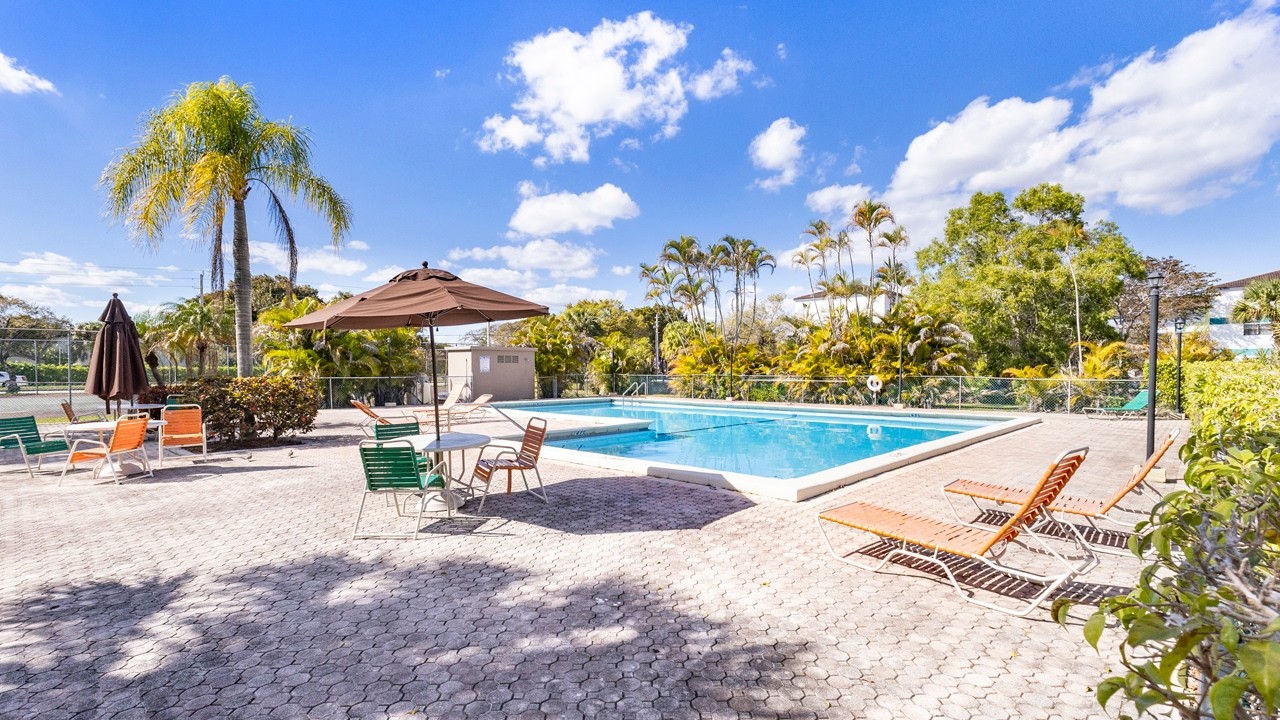 10855 SW 112th Avenue Apt 311 | The Gardens of Kendall South | Miami, FL