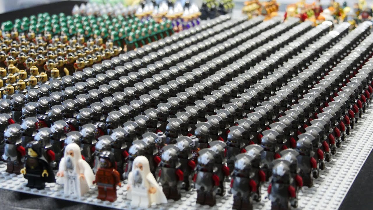 EXCLUSIVE LOOK at Blaine's Worlds Massive Lord of The Rings Army! 700+ LEGO Minifigures!