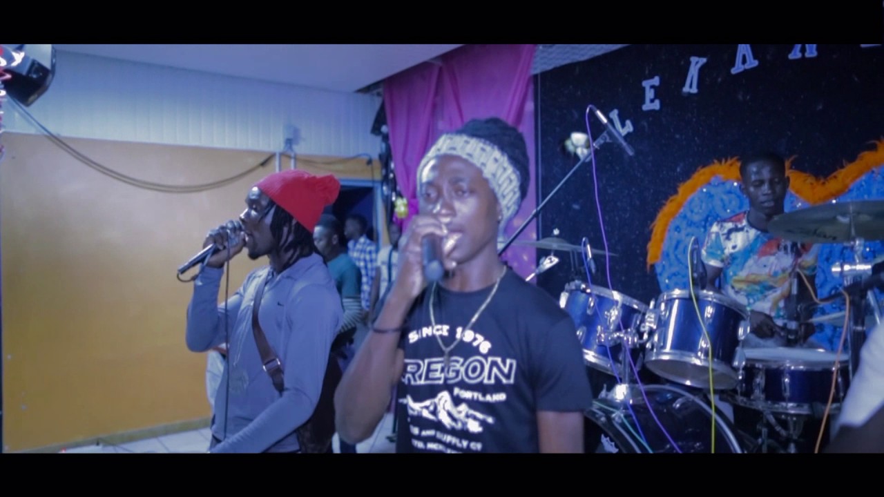 METTER Z LIVE IN KOUROU 2017