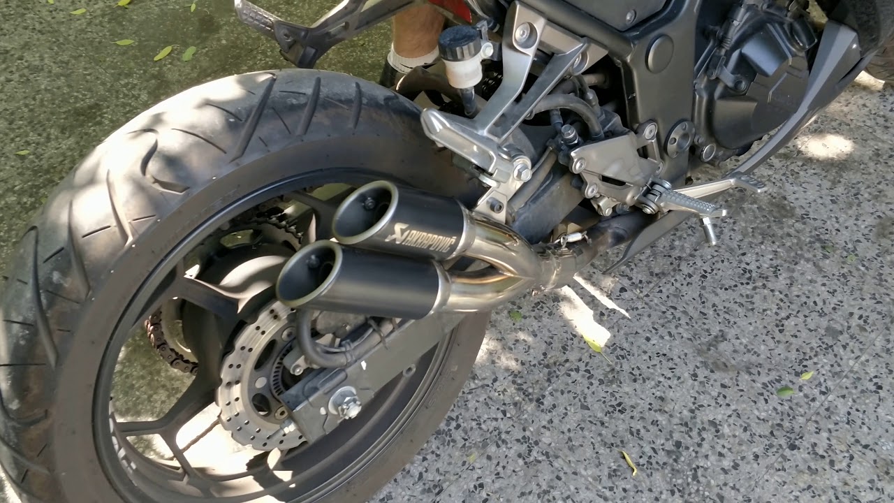 Escape Akrapo Acero Doble en Kawasaki Ninja300