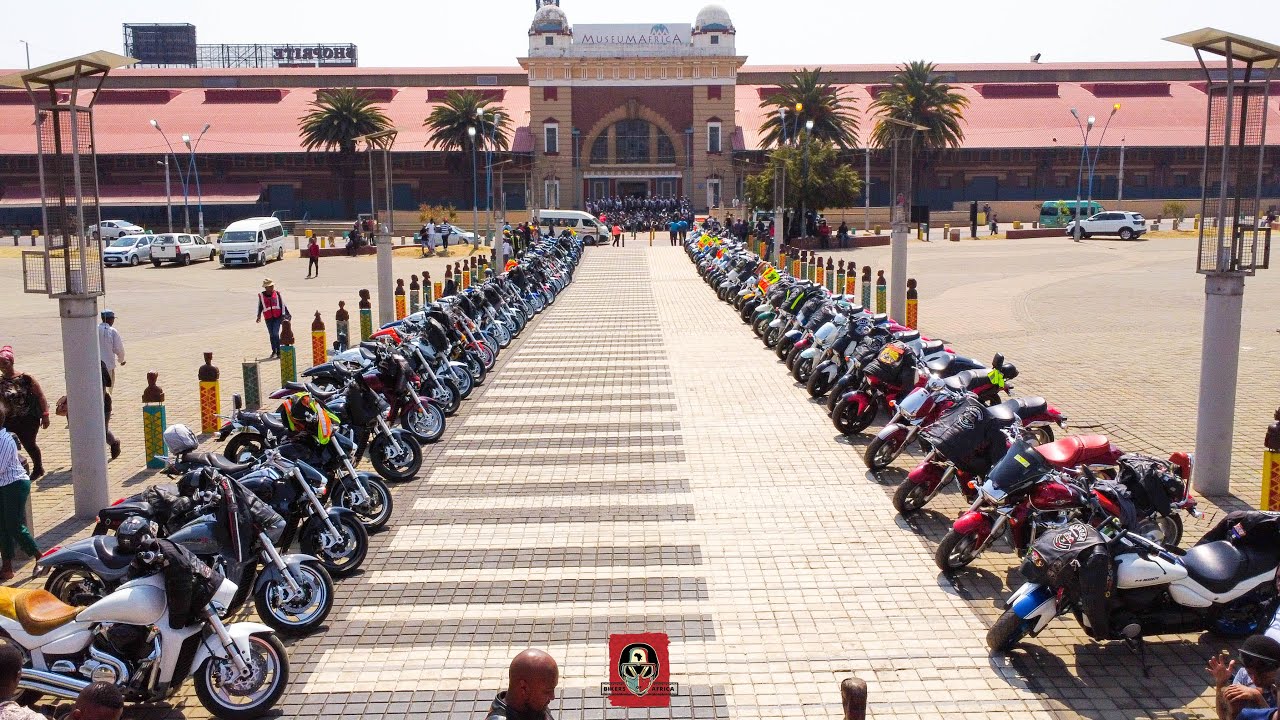 Southern Africa: Suzuki Boulevard M109R - Video Shoot