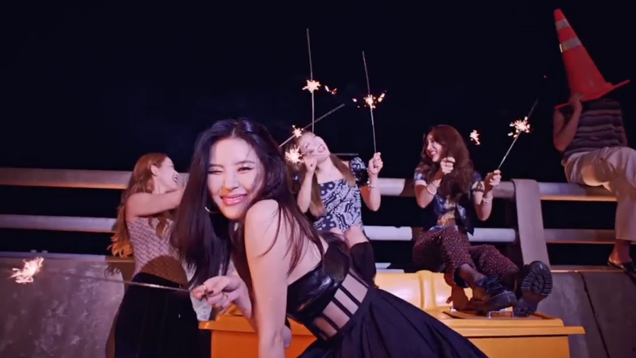 Queen Mary - Unforgettable M/V