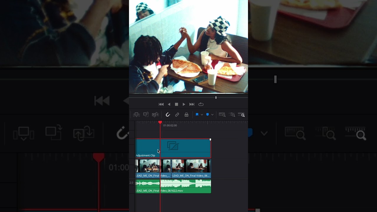 Эффект вспышки в DaVinci Resolve