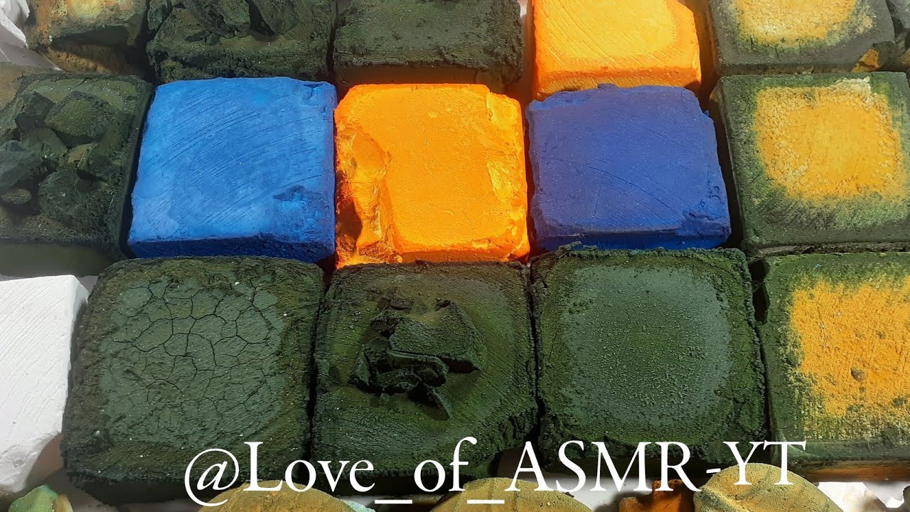 Soft Crusty Flaky Vibrant Green Dyed Gymchalk with some fresh chunks~Aniversary special 3years🎉🎉🥳💚💛💙