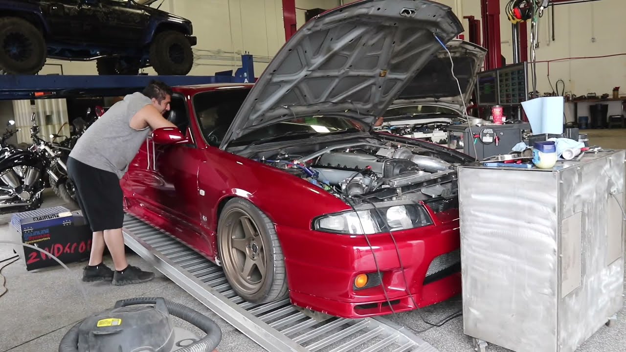 RB30DET NEO Puts down 700whp on a Mainline Chassis Dyno