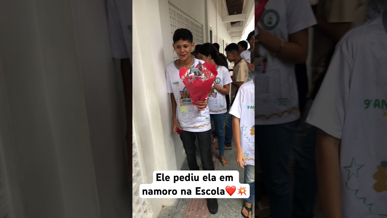 Pedido de namoro na escola! No Dia dos Namorados ❤️💥 #valentinesday #escola #pedidodenamoro
