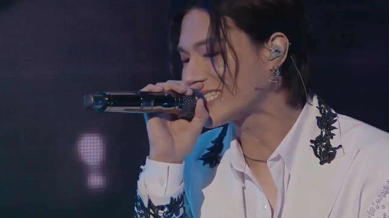INTRO + HALAZIA – ATEEZ (에이티즈) THE FELLOWSHIP: BREAK THE WALL in JAPAN