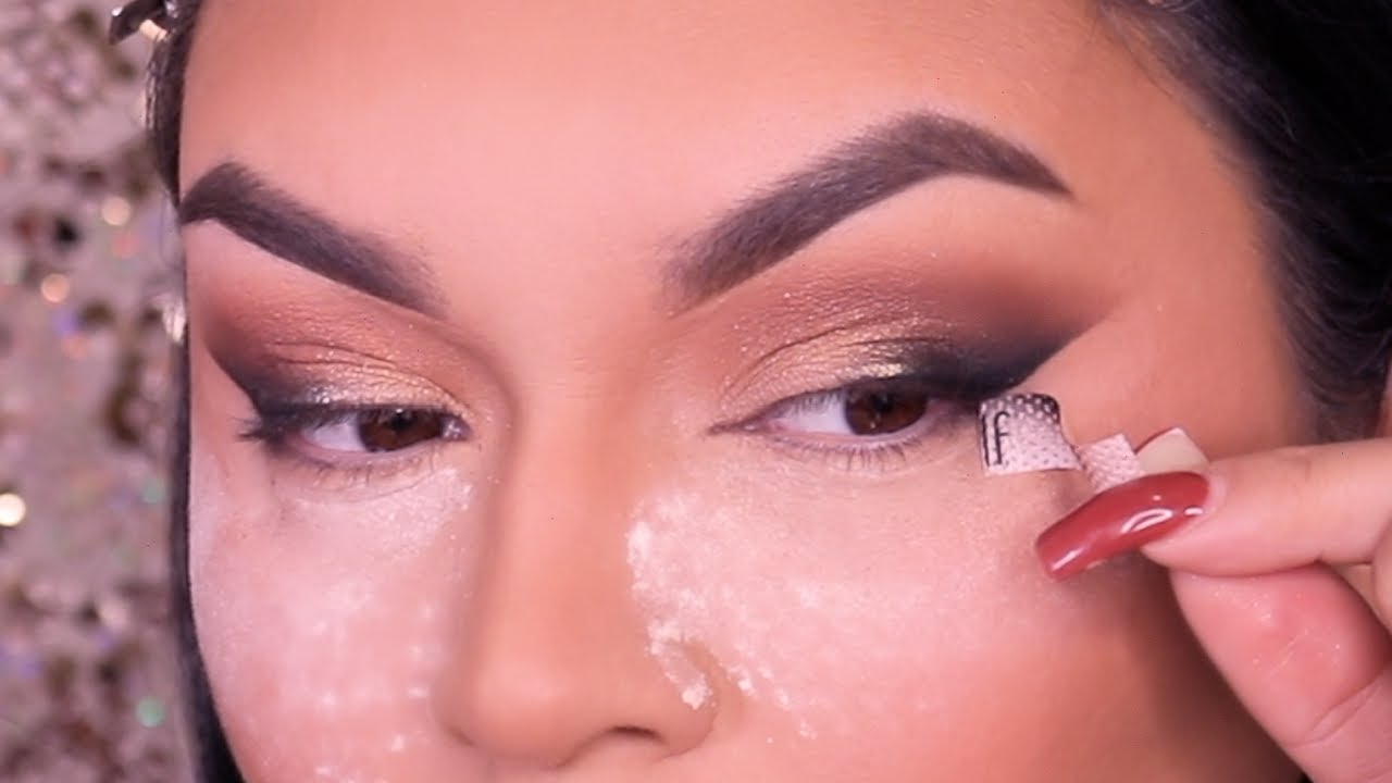 HOW TO : EASY SMOKED OUT EYELINER
