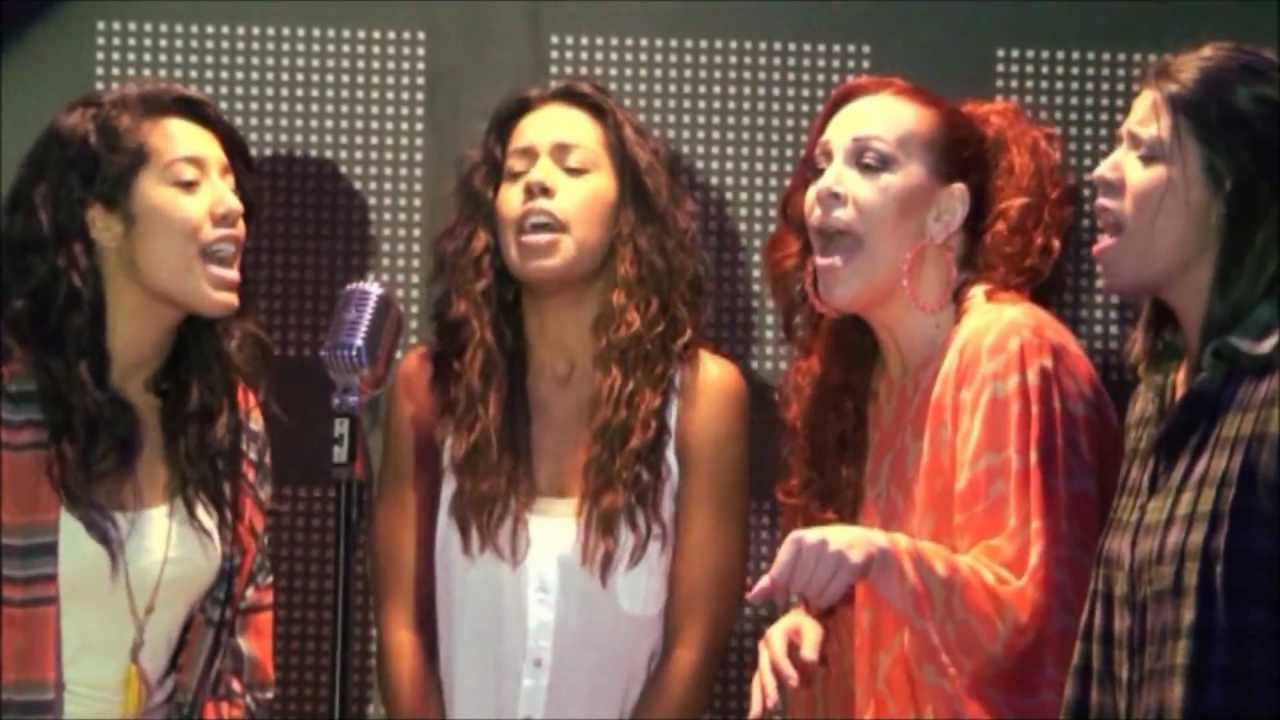 Un Nuevo amor   María del Sol Feat  Las Domínguez