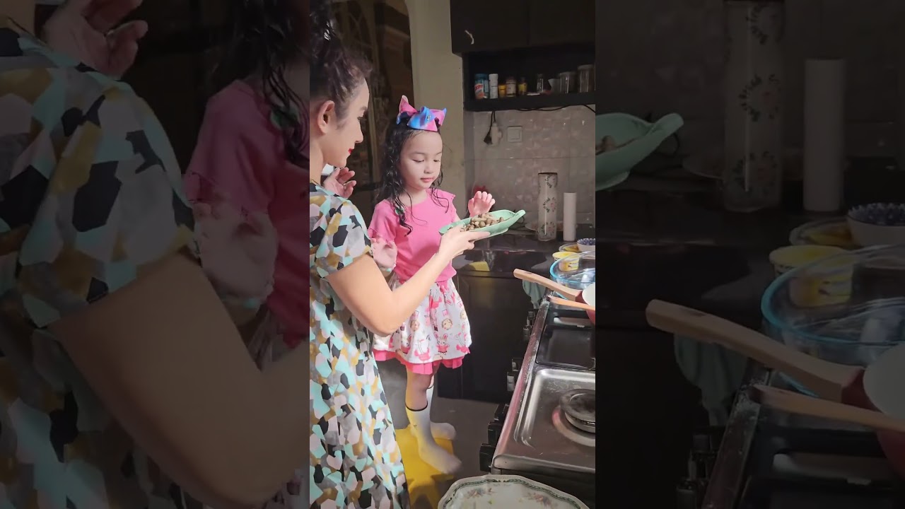 Glimpse of My Youngest #JelitaTobing #CeritaKeluarga #family #daughter #daughterlove #memories