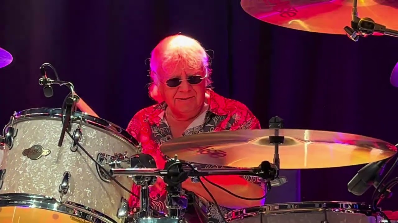 Purpendicular,Live. Full concert.