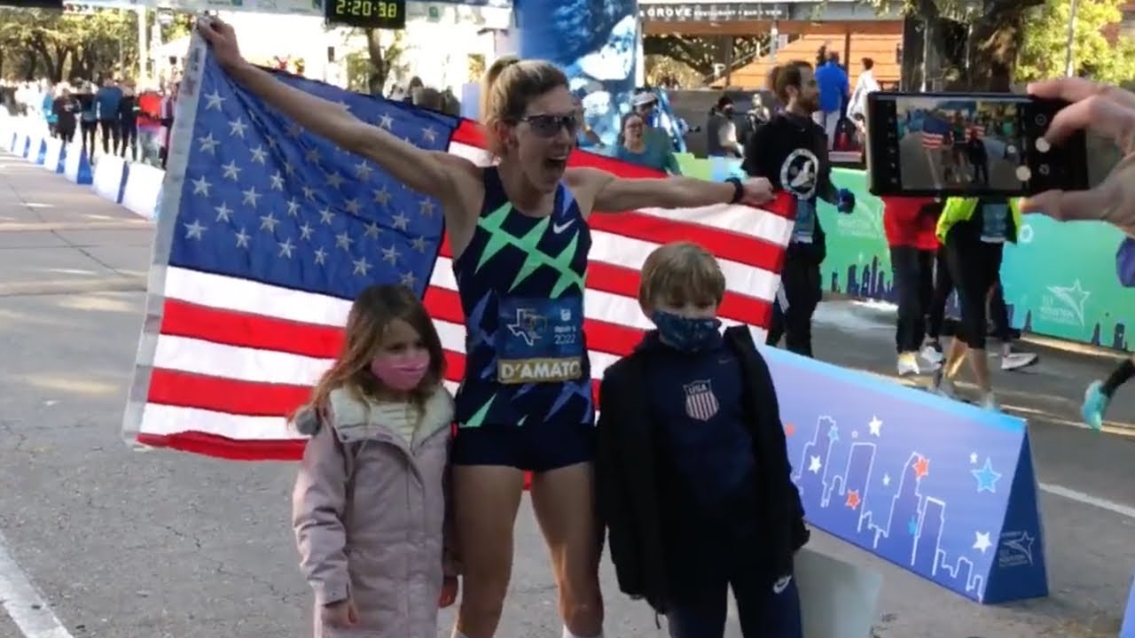 Keira D'Amato Breaks American Marathon Record In 2:19:12