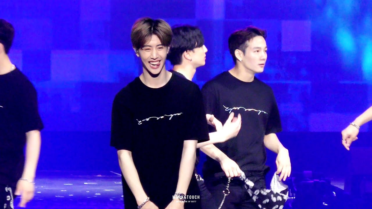 [4K FANCAM] 180711 EYES ON YOU IN NEW YORK 