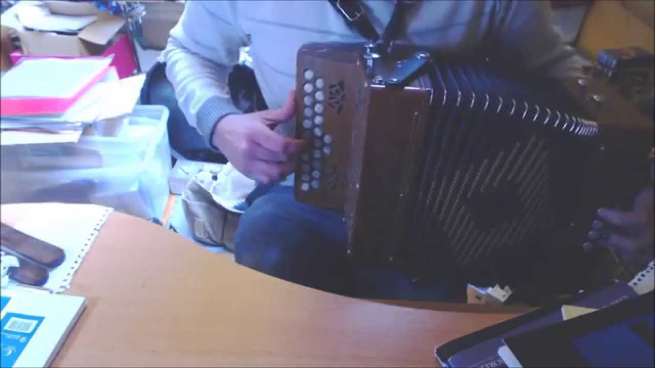 Miz kerzu de Florence Pinvidic (Valse écossaise). Accordéon diatonique.