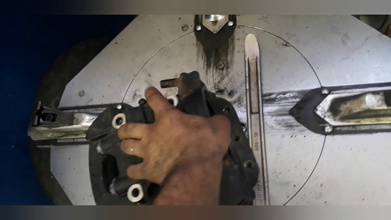Desmontagem cilindro e cabeçote dianteiro dragstar 650.