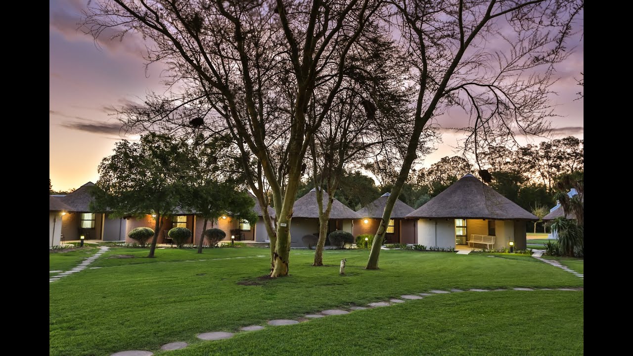 Protea Hotel by Marriott Oudtshoorn Riempie Estate I Experience charming accommodation